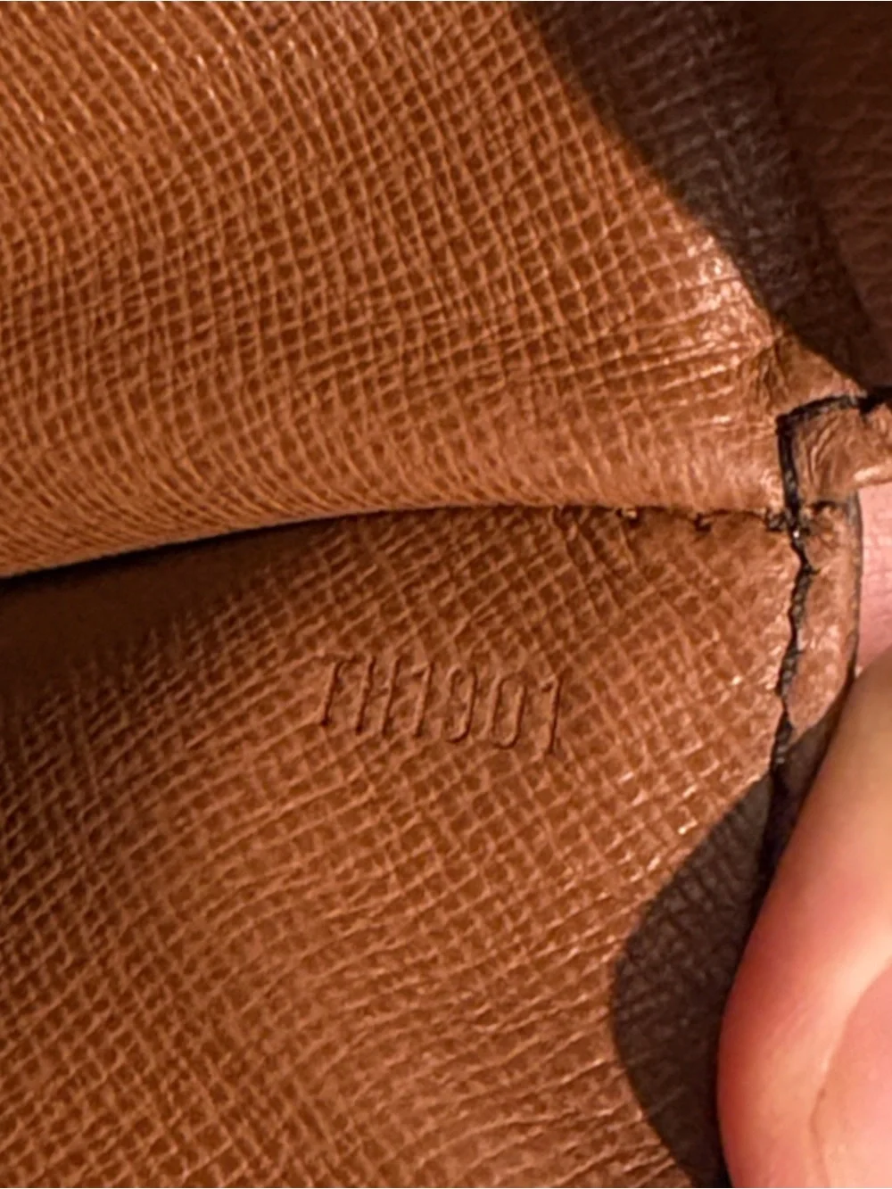 Louis Vuitton Saint Cloud GM Brown Monogram Crossbody Bag - Picture 10 of 13